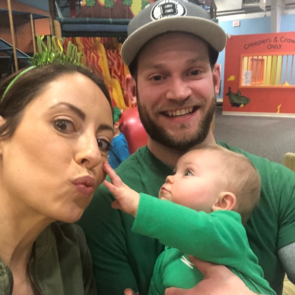 Meet your Posher, Lisa - Picture 3 of 3